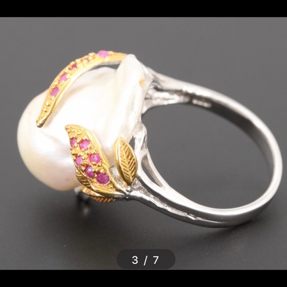 Pearl and Ruby gorgeous Ring - Picture 2 of 6